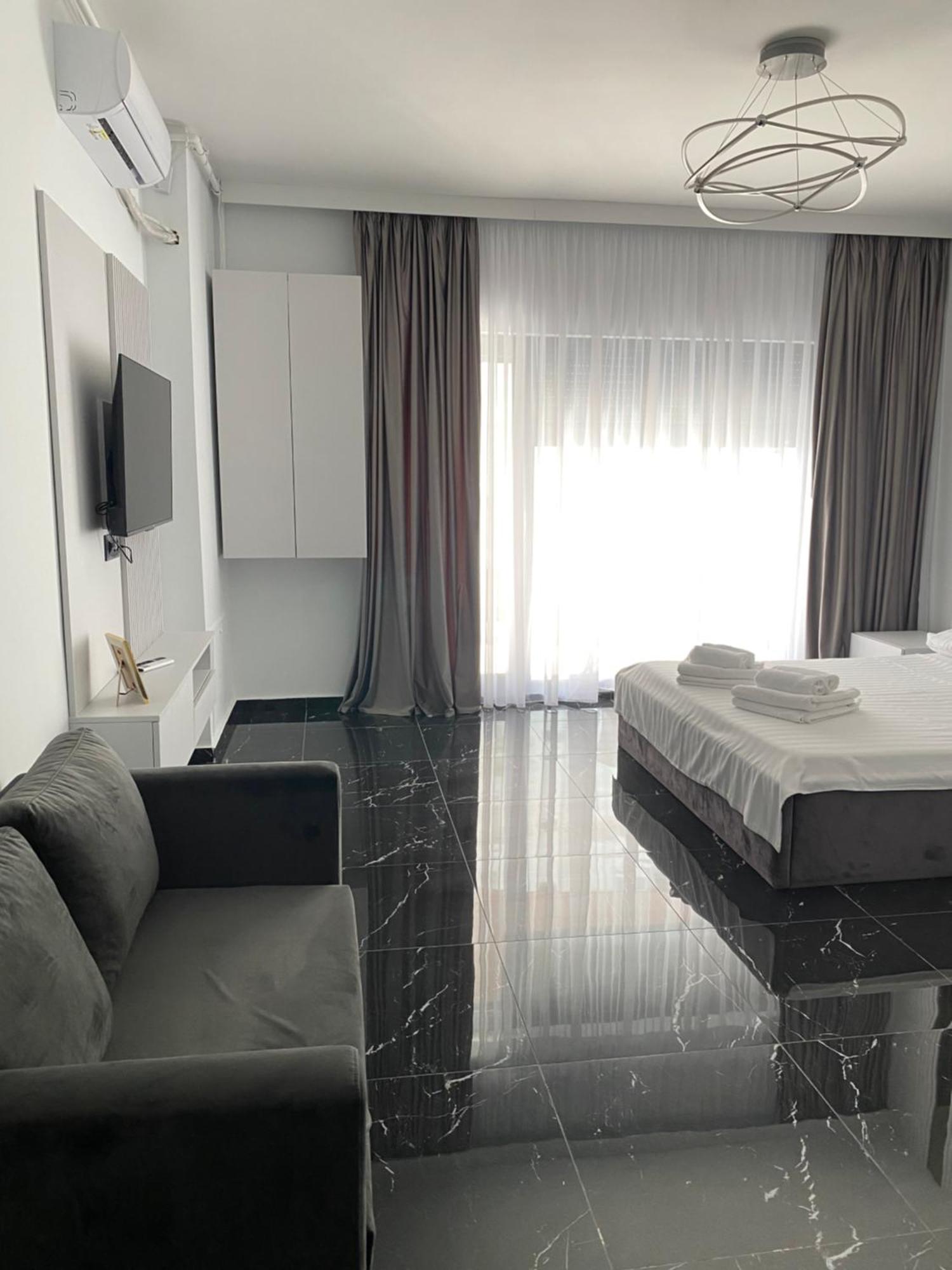 Appartamento Vista Del Mar Mamaia Esterno foto